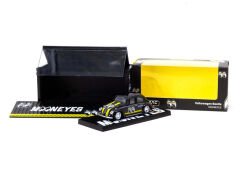 VW Beetle *** with Container *** *** Collaboration with Mooneyes ***1/64