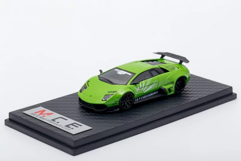 MCE 1/64 LB Lamborghini LP640 Green