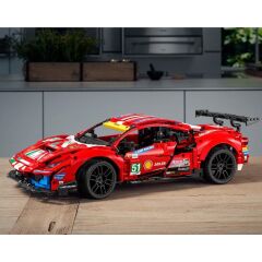 Lego Technic Ferrari 488 GTE 42125