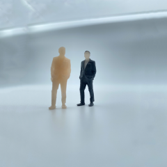 1/64 Ölçekli Resin Boyalı İnsan Figürü