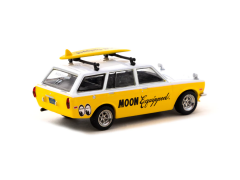 Tarmac Works 1:64 Datsun Bluebird 510 Wagon MOON