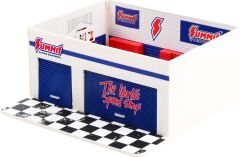 Greenlight Weekend Workshop Summit Racing Equipment Diorama Mechanic's Corner Series 8 f