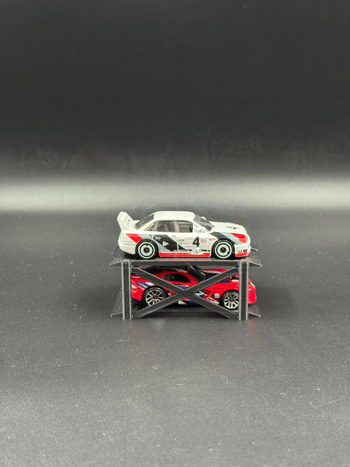 1:64 Ölçek Diorama Araç Lifti - Siyah - 2 Araç